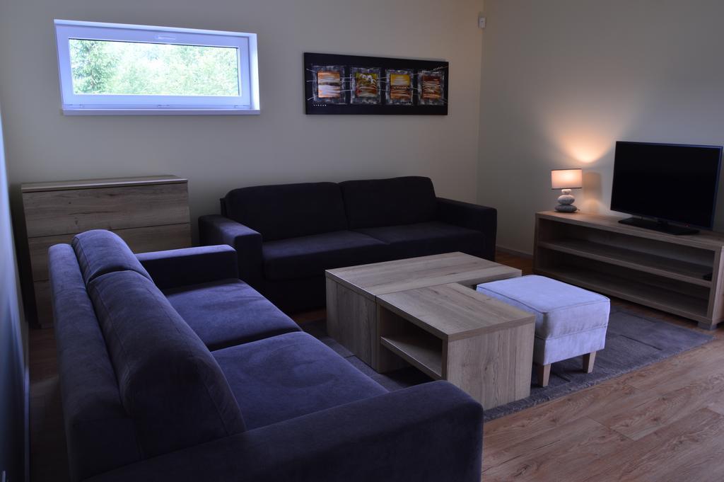 Apartmanovy Dom Krivan Bešeňová Exterior foto