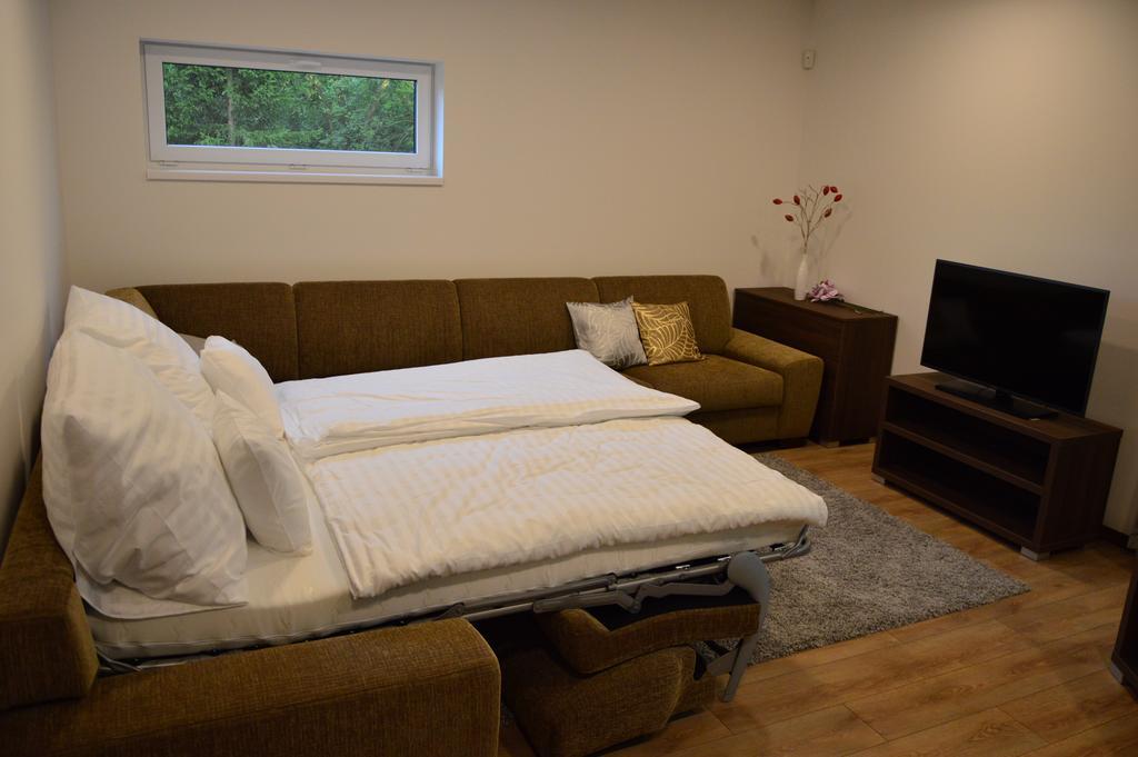 Apartmanovy Dom Krivan Bešeňová Exterior foto