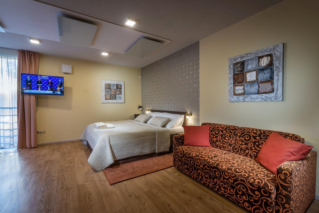 Apartmanovy Dom Krivan Bešeňová Exterior foto