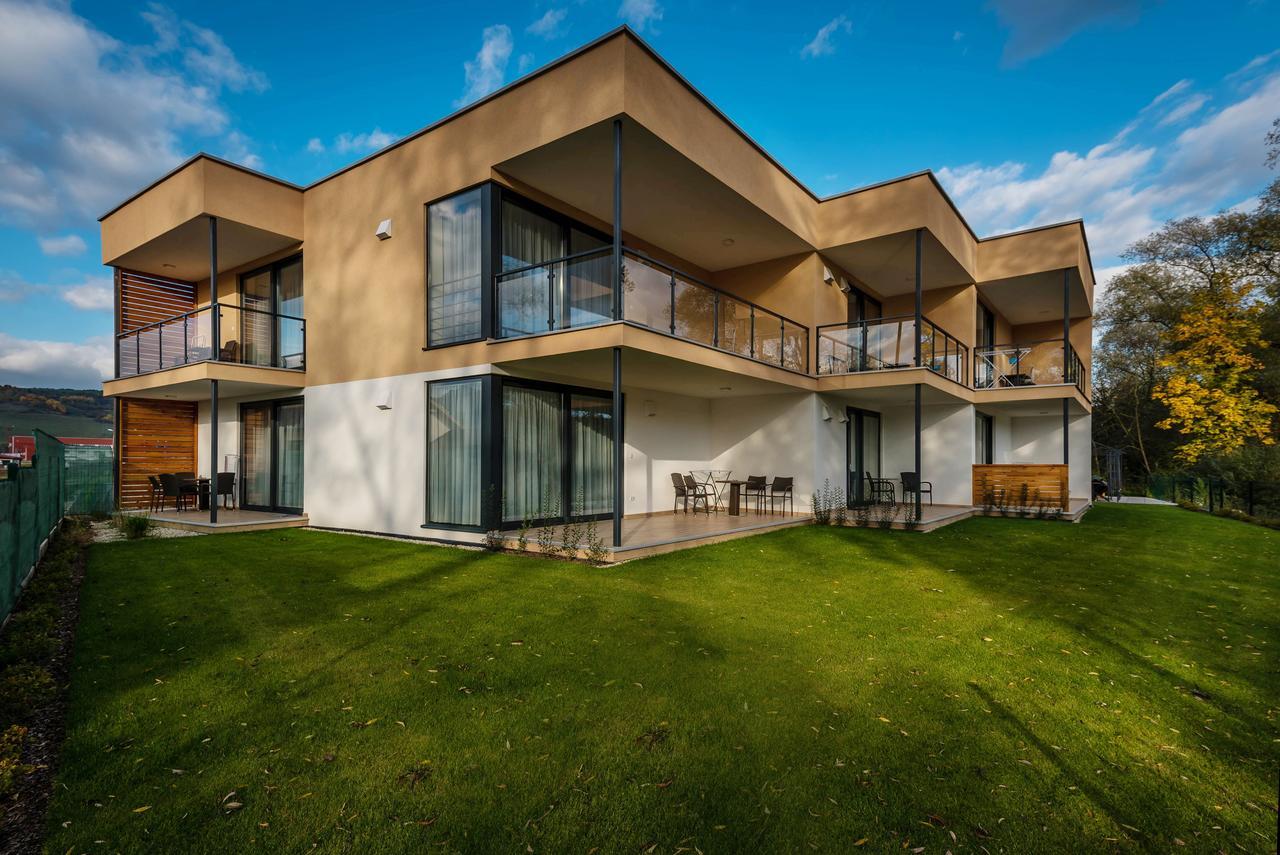 Apartmanovy Dom Krivan Bešeňová Exterior foto
