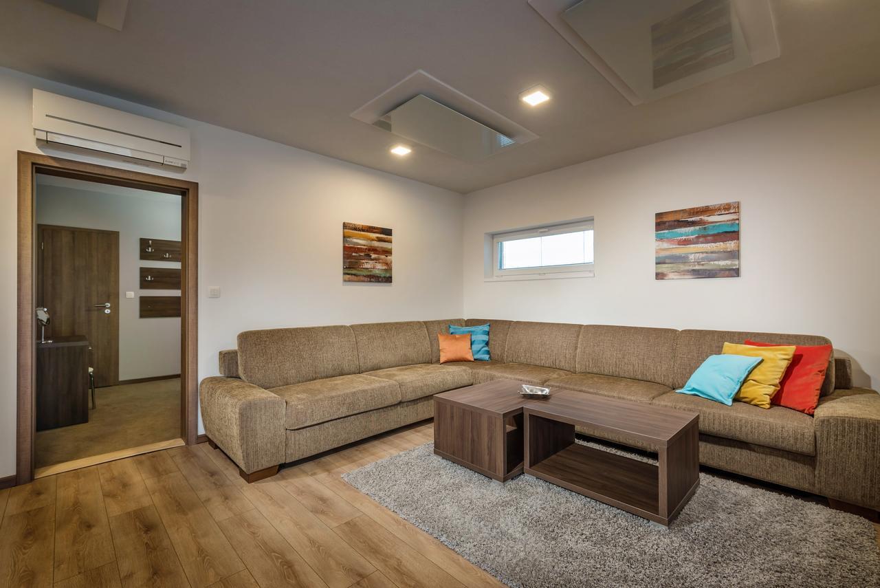 Apartmanovy Dom Krivan Bešeňová Exterior foto